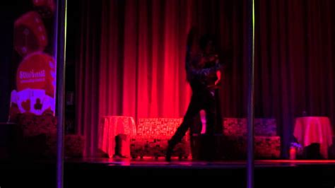 Striptease/Lapdance Find a prostitute Zschorlau